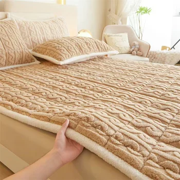 Зимний теплый бархатный стеганый коврик для кровати, роскошная утолщенная мягкая плюшевая простыня королевского размера, противоскользящая простыня без наволочки