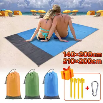 Пляжный коврик из полиэстера, Многоцветный Дополнительный коврик для пикника на открытом воздухе, водонепроницаемый Комплект аксессуаров, коврик с сумкой для хранения