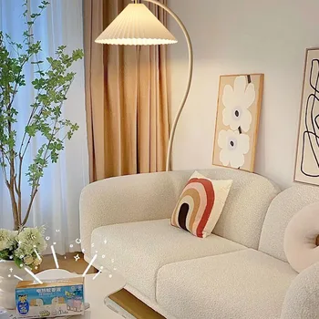 Теплое освещение Художественная Стоячая лампа Современный Элегантный Дизайнерский Милый Торшер в скандинавском стиле Роскошная мебель для дома в спальне