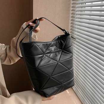 2023 Новые сумки-мессенджеры с ромбовидной решеткой на плечо большой емкости, высококачественные женские кошельки и сумки, роскошные модные сумки-ведра