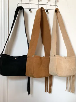 Женская сумка через плечо с кисточками, новинка 2023 года, модный дизайн, высококачественные повседневные сумки через плечо, трендовая женская сумка