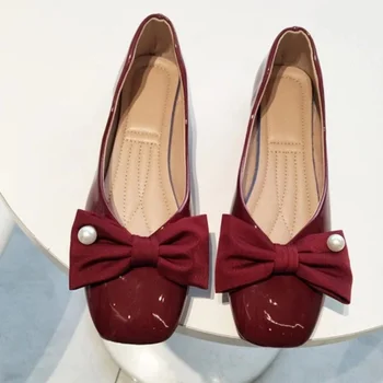 Комфортные женские лоферы в стиле ретро винно-красного цвета, повседневные модные туфли на плоской подошве из мягкой кожи, брендовая женская обувь с квадратным круглым носком 2023 года выпуска